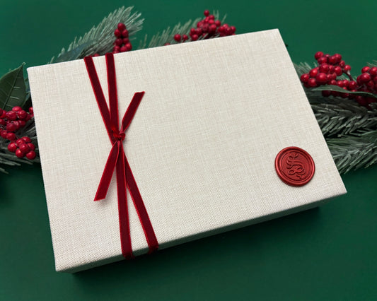 CHRISTMAS KEEPSAKE LINEN BOX