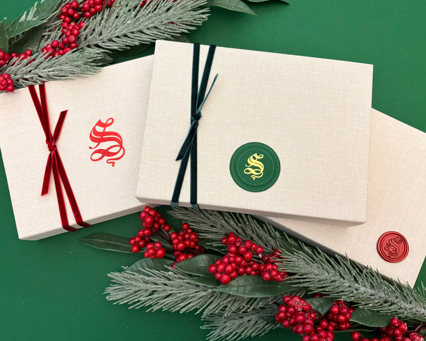 CHRISTMAS KEEPSAKE LINEN BOX