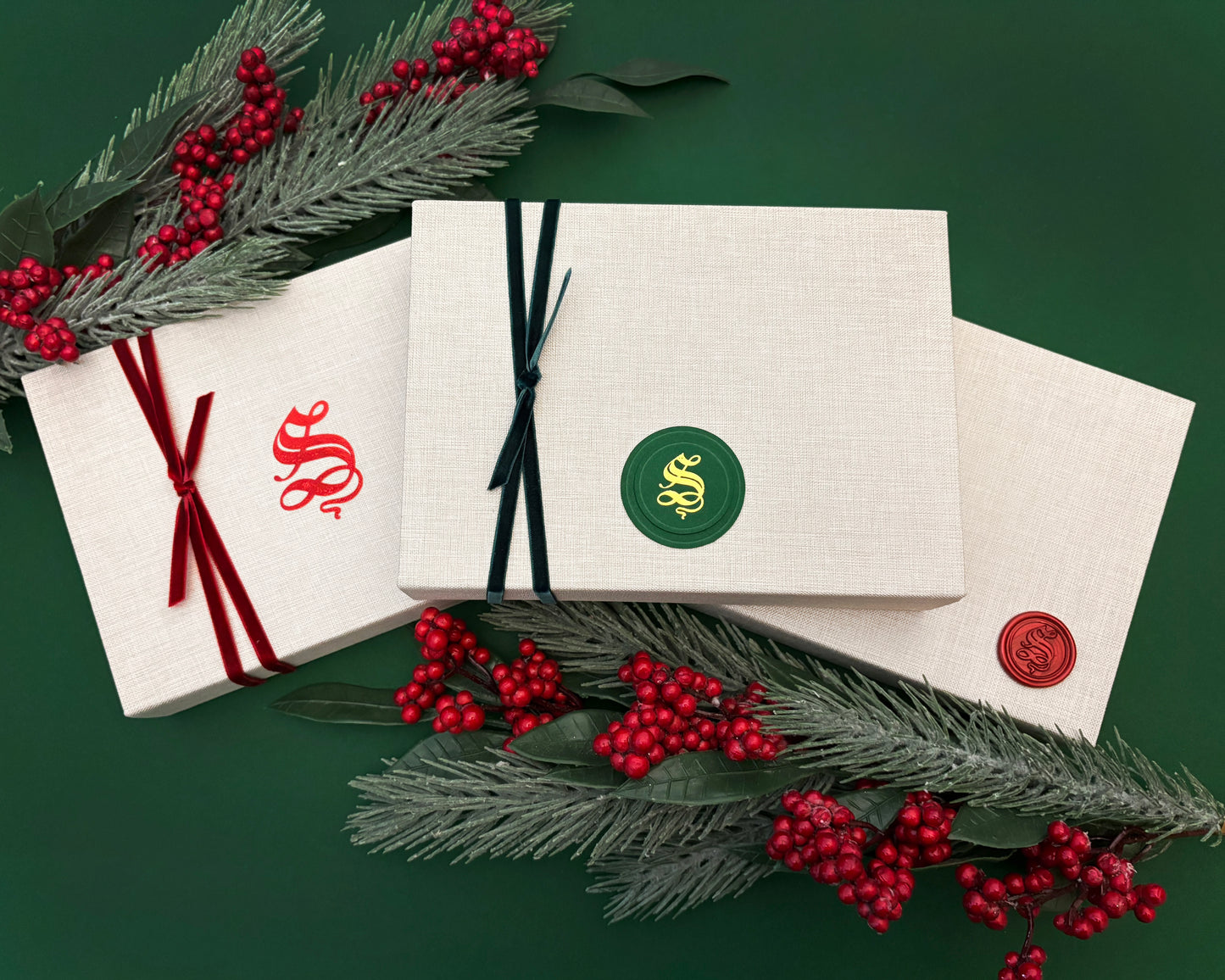 CHRISTMAS KEEPSAKE LINEN BOX